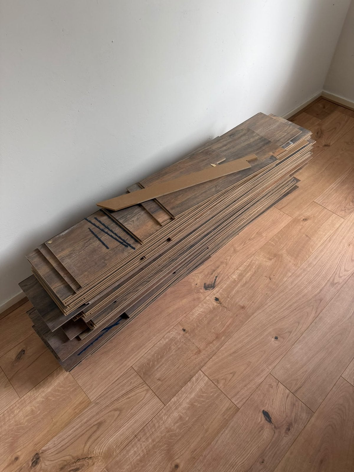 Vloer, Ophalen, 50 tot 150 cm, Zo goed als nieuw, 10 m² of meer