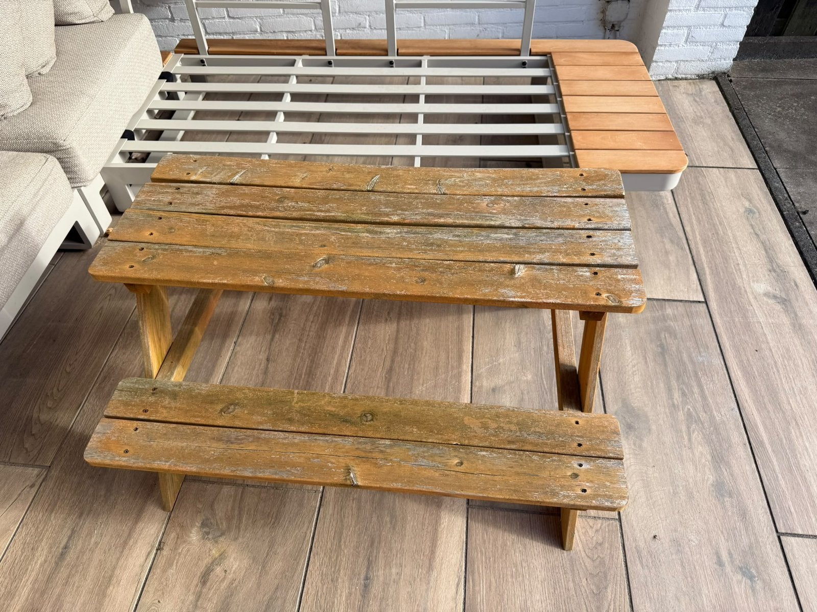 Gratis Kinder picknick tafel, Ophalen of Verzenden, Zo goed als nieuw, Rechthoekig, Hout
