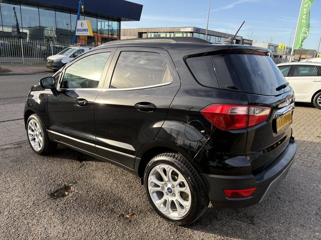 Ford EcoSport 1.0 EcoBoost Titanium (bj 2022), Auto's, Voorwielaandrijving, Gebruikt, Ecosport, Zwart