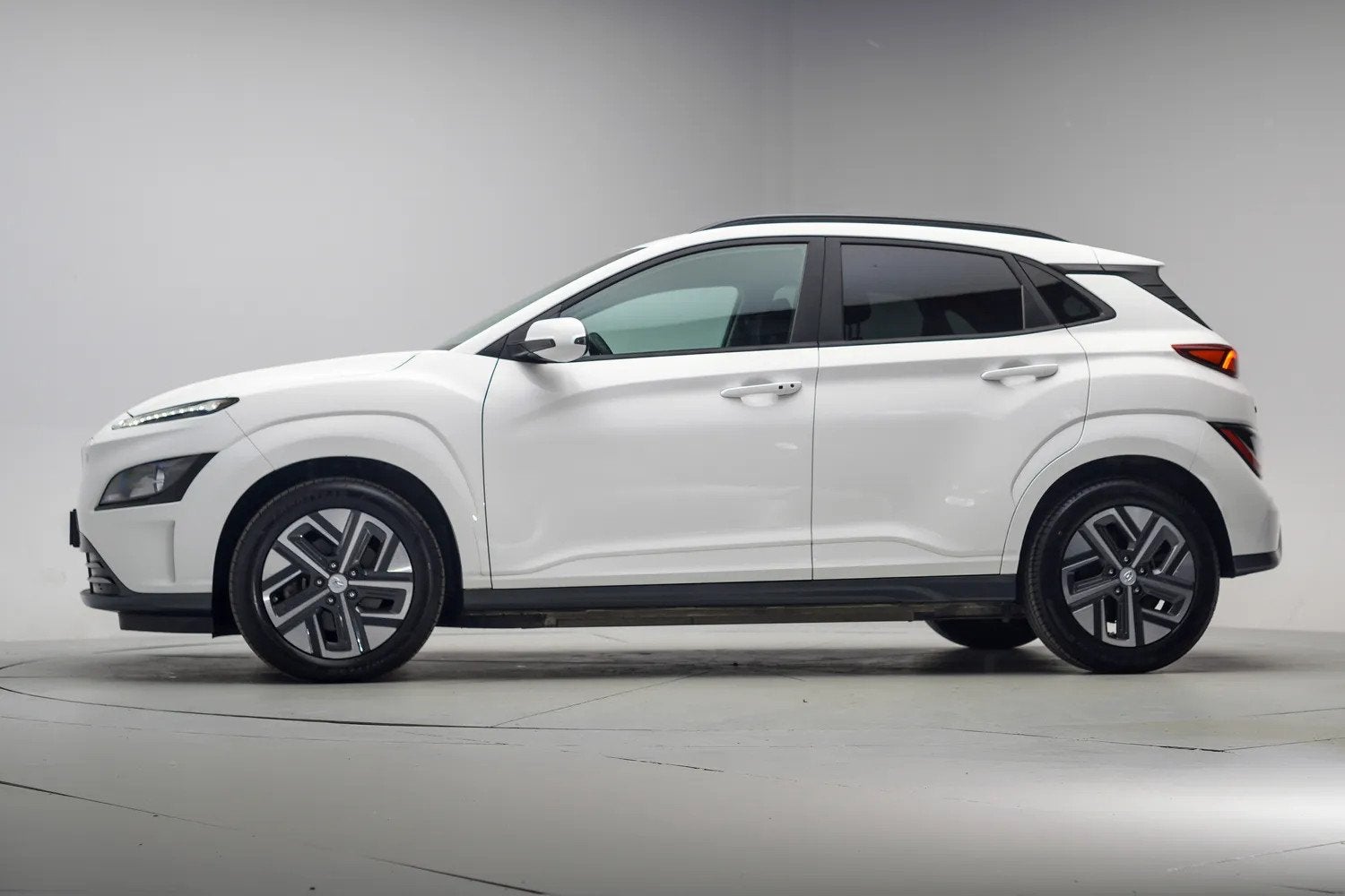 Hyundai KONA 39kWh Electric Techno Comfort [ Krell-audio Nav, Gebruikt, 39 kWh, SUV of Terreinwagen, 255 min