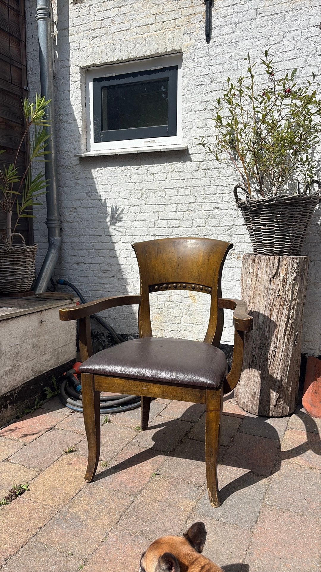 Antieke stoel (1910-1930), Huis en Inrichting, Fauteuils, Ophalen, Gebruikt, Leer, Antiek