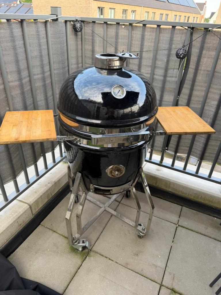 Kamado BBQ Grill Guru Large Elite Black + accessoirespakket, Ophalen, Gebruikt, Grill Guru, Met accessoires