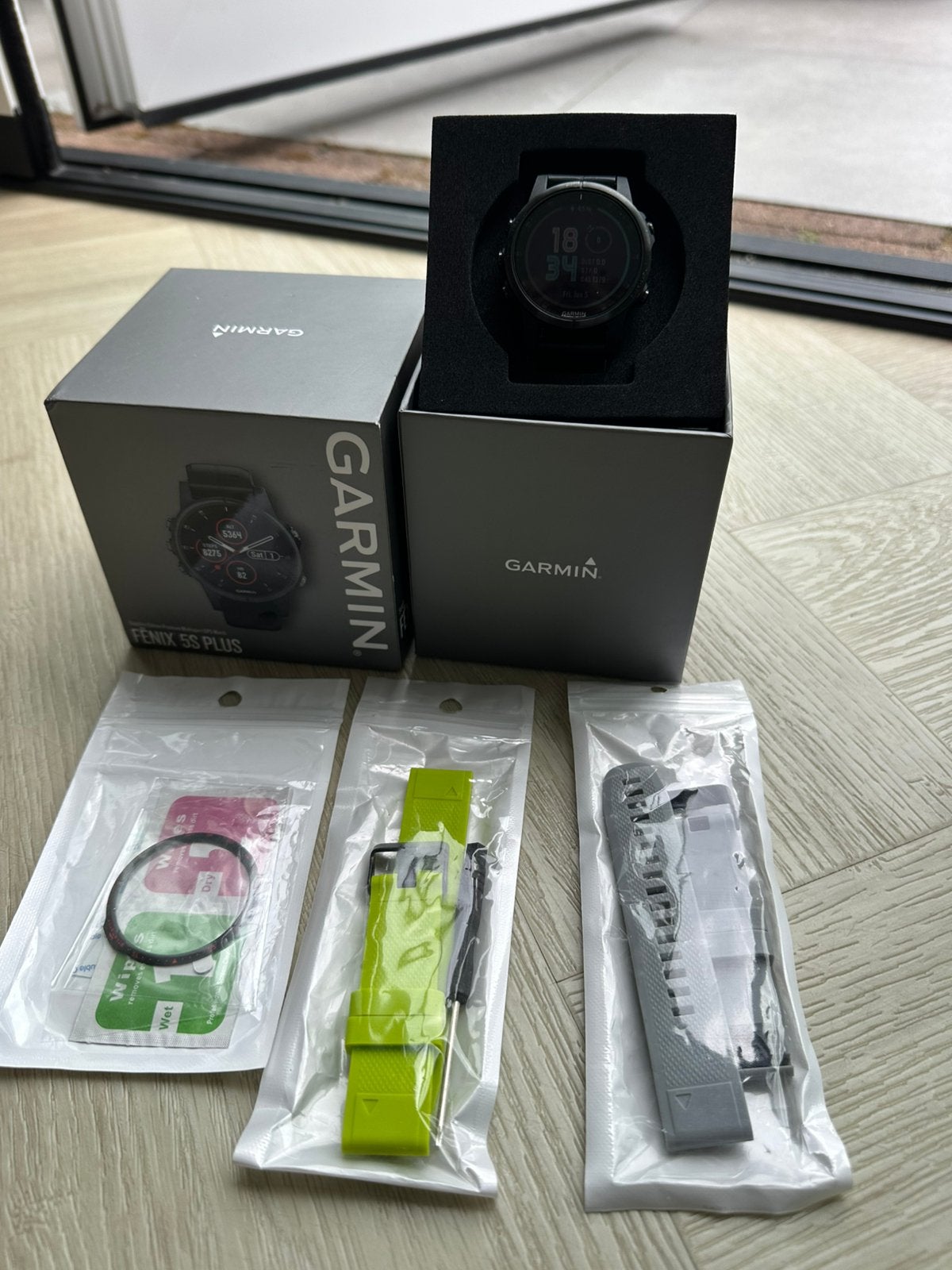 Garmin fenix 5s plus, Sieraden, Tassen en Uiterlijk, Zwart, Ophalen of Verzenden, Zo goed als nieuw, Waterdicht