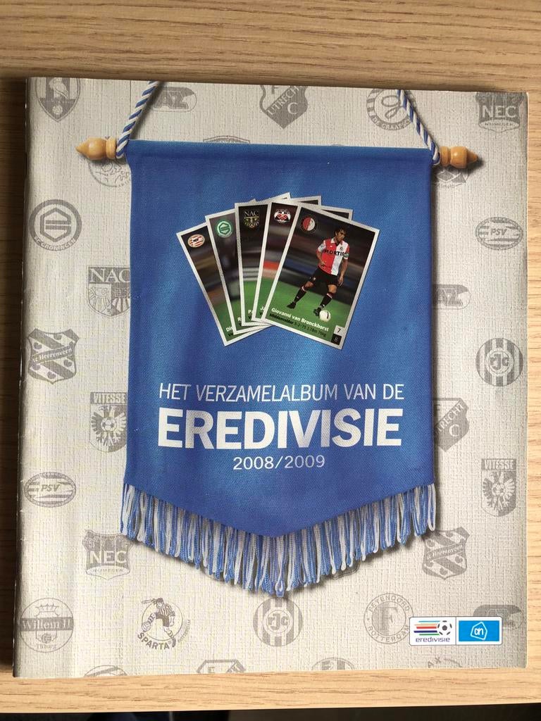 Eredivisie Voetbalplaatjes Albums 100% compleet, Ophalen of Verzenden, Zo goed als nieuw, Overige binnenlandse clubs, Boek of Tijdschrift