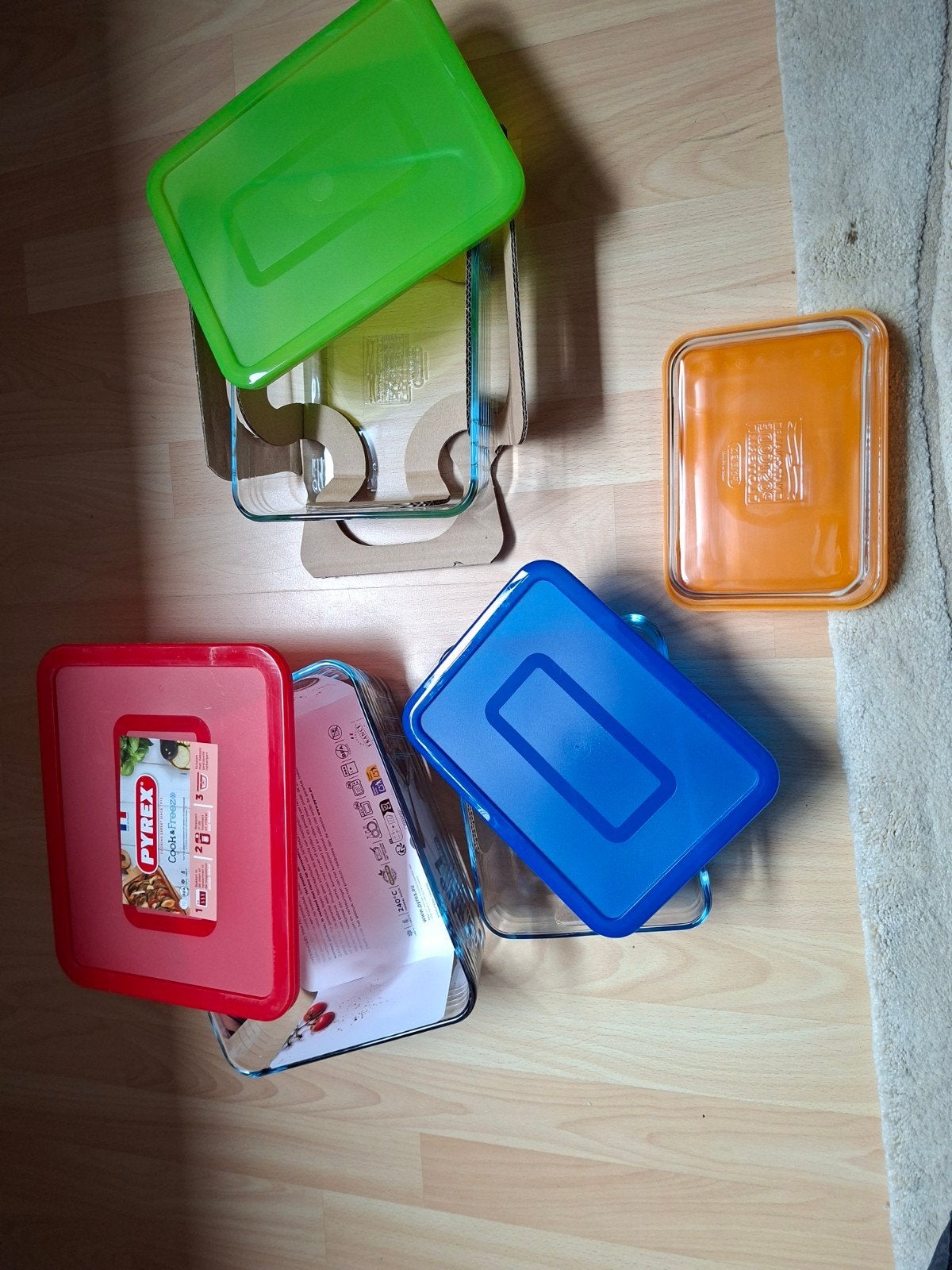 4 vuurvaste glazen schalen voor ,oven en kan in vriezer., Huis en Inrichting, Ophalen, Nieuw
