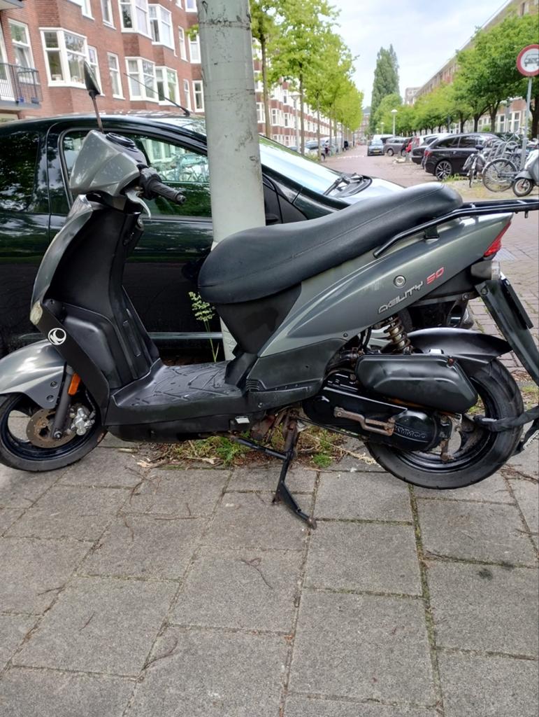 KYMCO AGILITY, Fietsen en Brommers, Scooters | Kymco, Ophalen, Zo goed als nieuw, Benzine, Agility