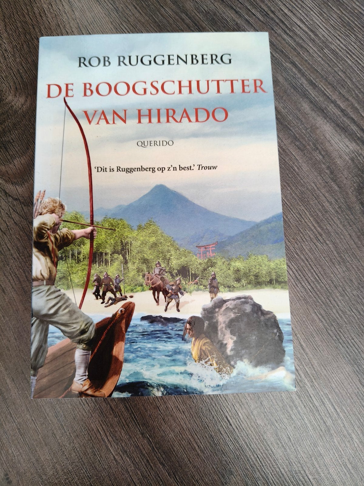 Boek de boogschutter van Hirado Rob Ruggenberg, Ophalen of Verzenden, Zo goed als nieuw