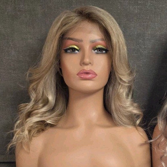 Lace wig echt haar, Sieraden, Tassen en Uiterlijk, Uiterlijk | Haarverzorging, Ophalen of Verzenden, Nieuw, Pruik of Haarverlenging