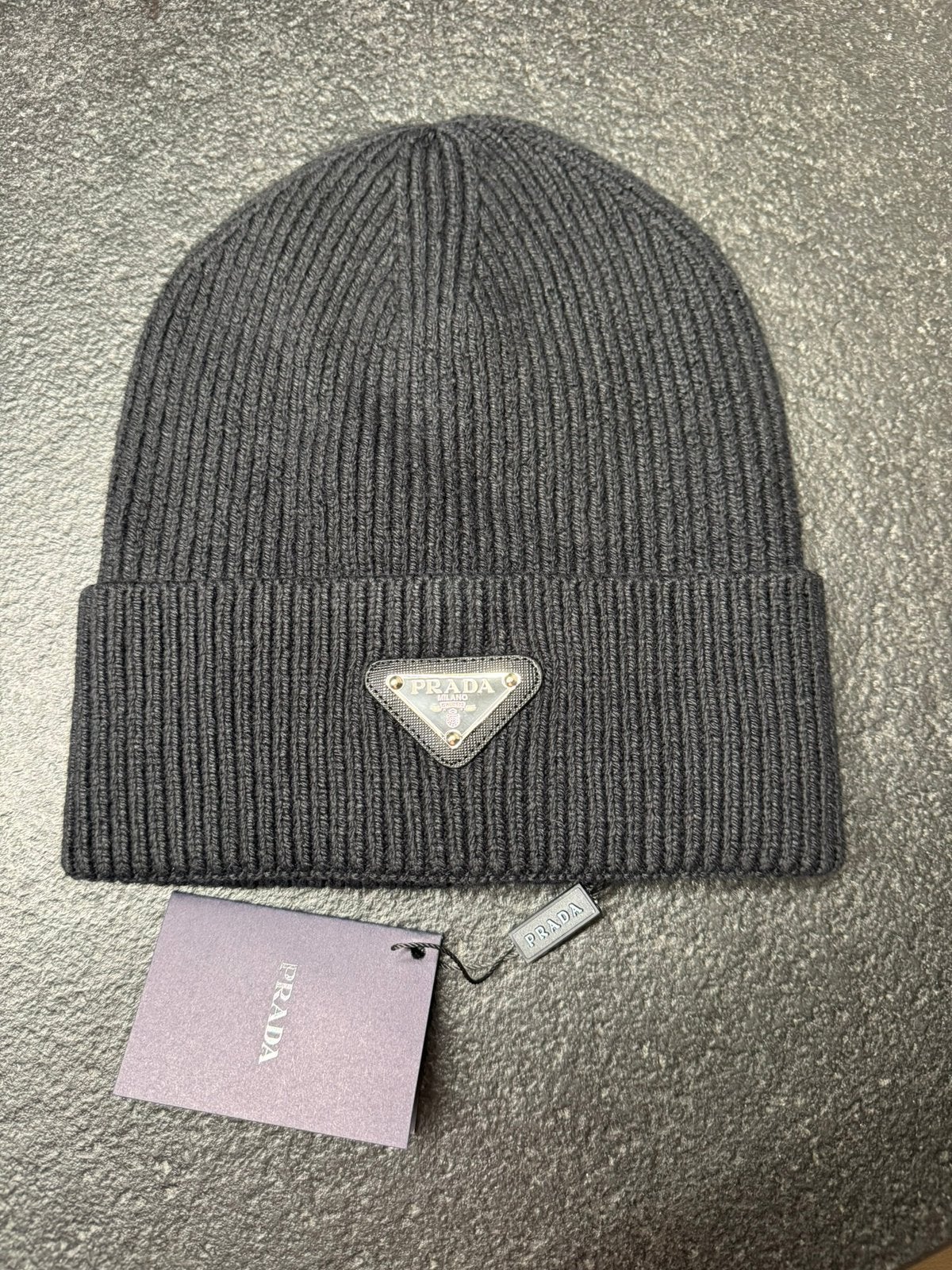 PRADA muts beanie zwart **NIEUW**, Kleding | Heren, Mutsen, Sjaals en Handschoenen, Verzenden, Nieuw, Overige maten, Muts