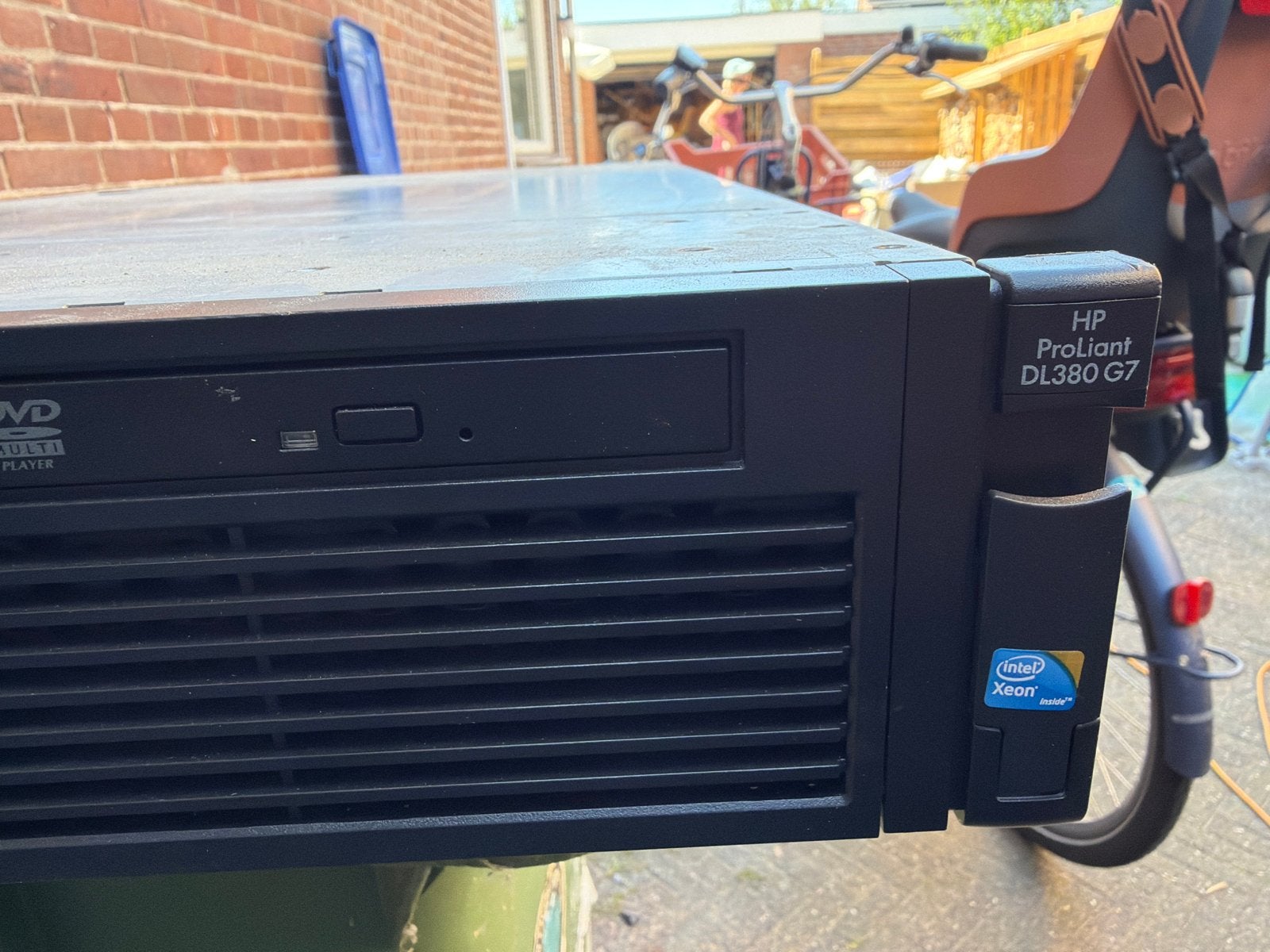 HP ProLiant DL380 G7 Server - Krachtige Xeon Rack Server, Ophalen, Gebruikt, Onbekend, Hot swappable onderdelen