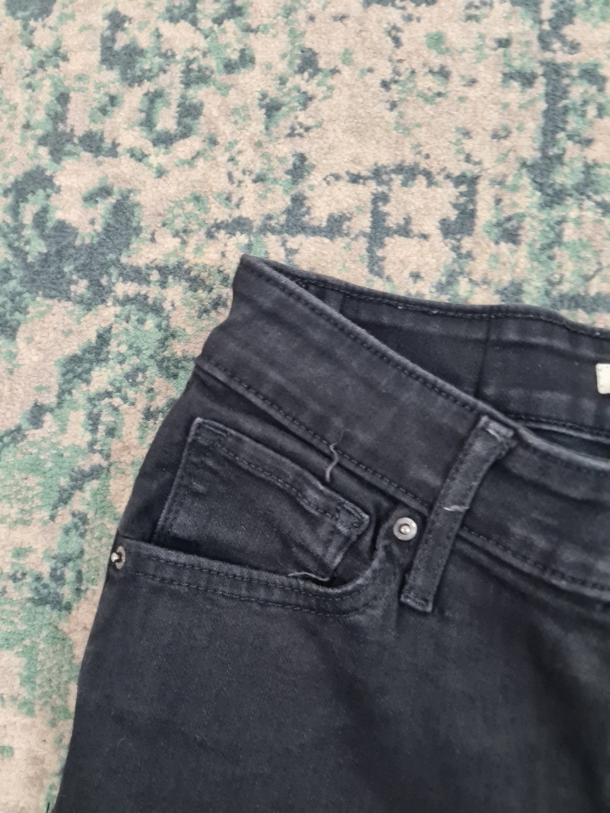 Levi's 711 skinny W29 L30 Dames Tulsi2930 Zwart Mid-rise, Zwart, Ophalen of Verzenden, Zo goed als nieuw, W28 - W29 (confectie 36)