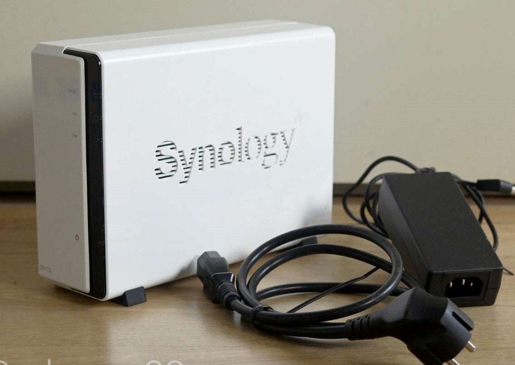 Te koop NAS Synloogy DS112 + 2 TB HDD nog in goede staat, Computers en Software, Harde schijven, HDD, Desktop, NAS, Western Digital (WD)