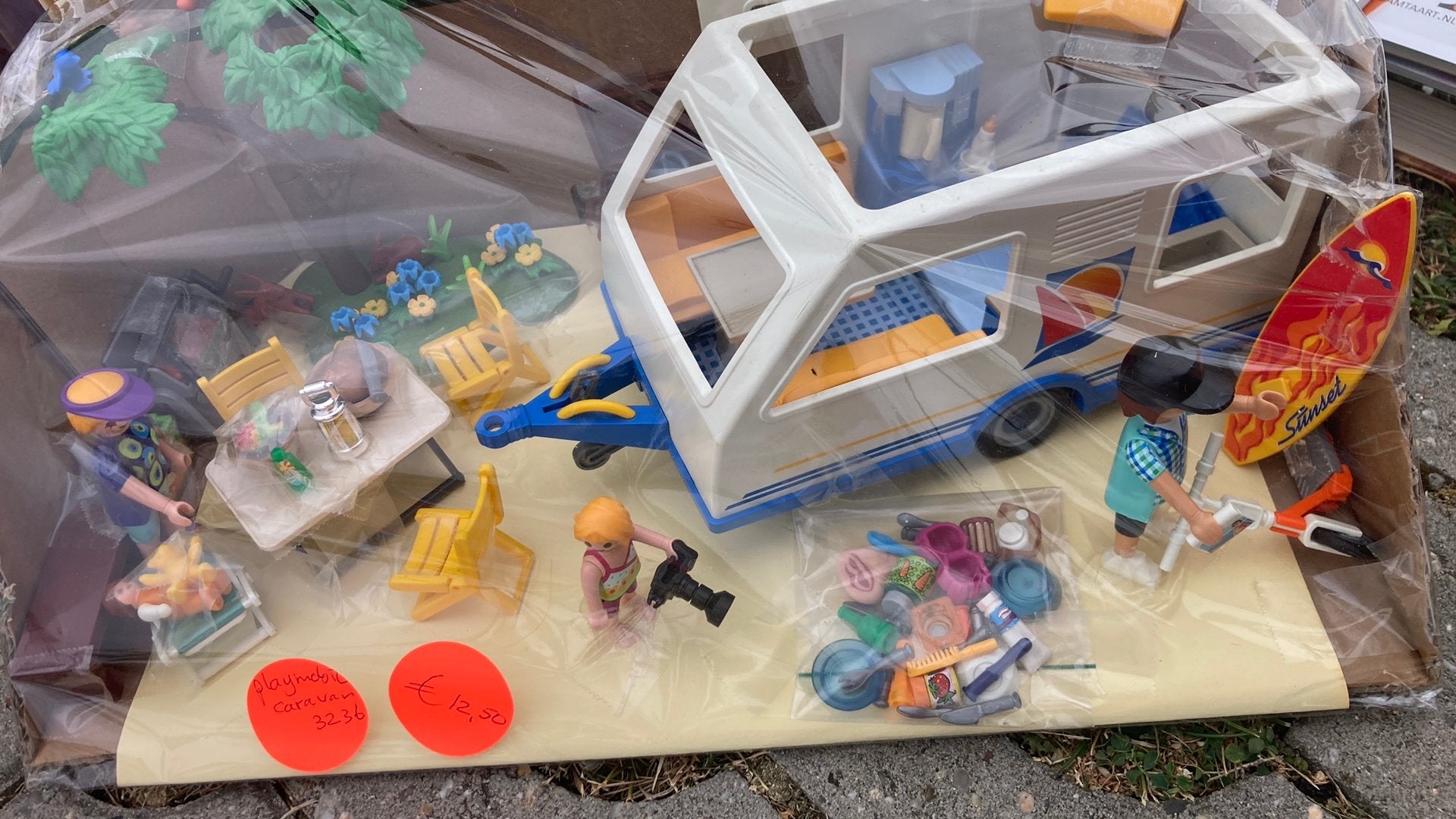 Playmobil vakantieset met caravan 3236, Kinderen en Baby's, Speelgoed | Playmobil, Ophalen of Verzenden, Zo goed als nieuw