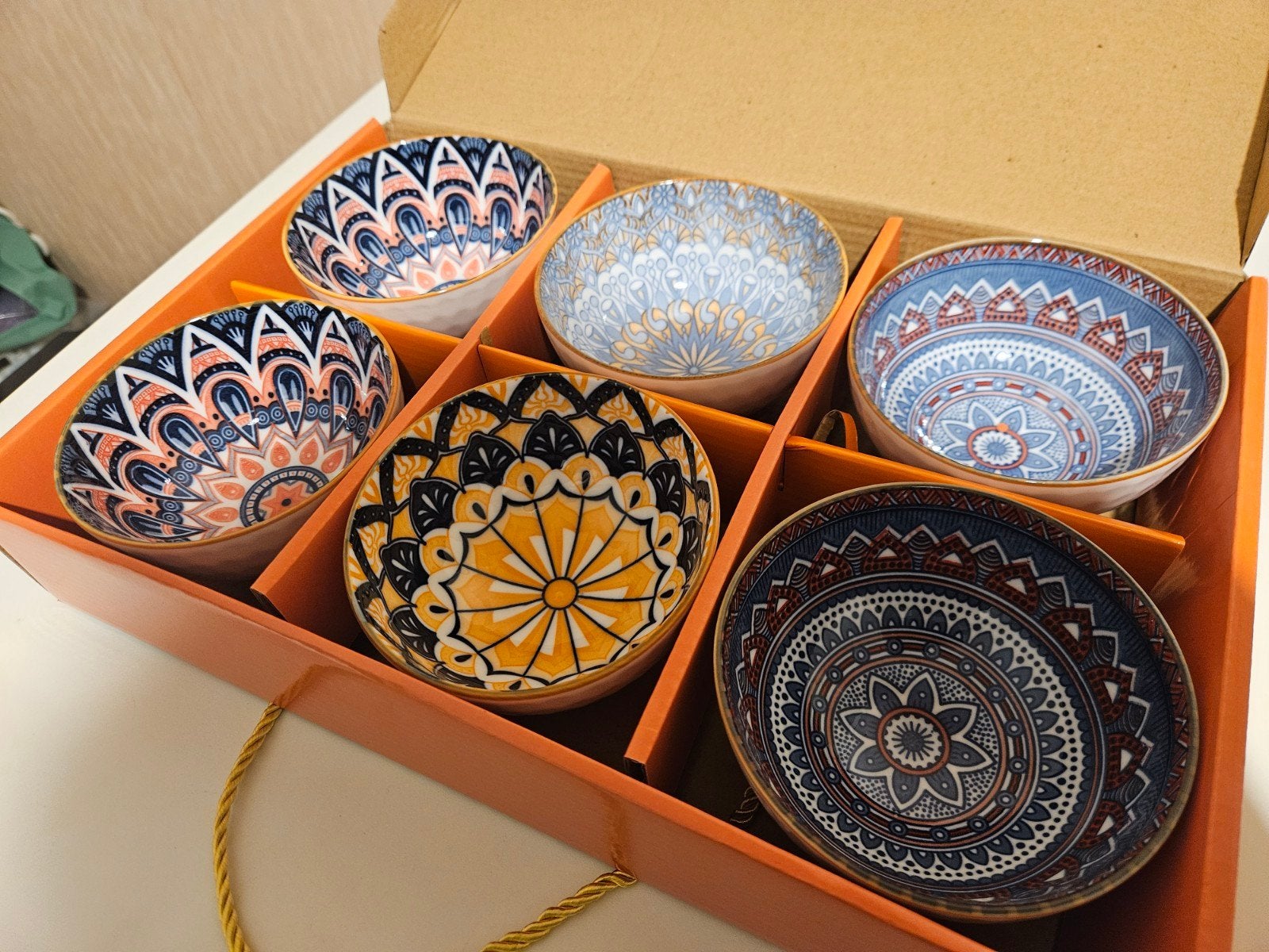 Set van 6 decoratieve schaaltjes - Nieuw, Huis en Inrichting, Steen/keramiek, Ophalen of Verzenden, Overige typen, Meerkleurig