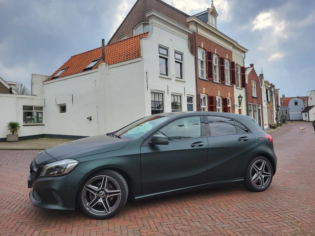 Matgroene Mercedes-Benz  A180 122pk automaat, Auto's, Stof, 122 pk, 1200 kg, Particulier