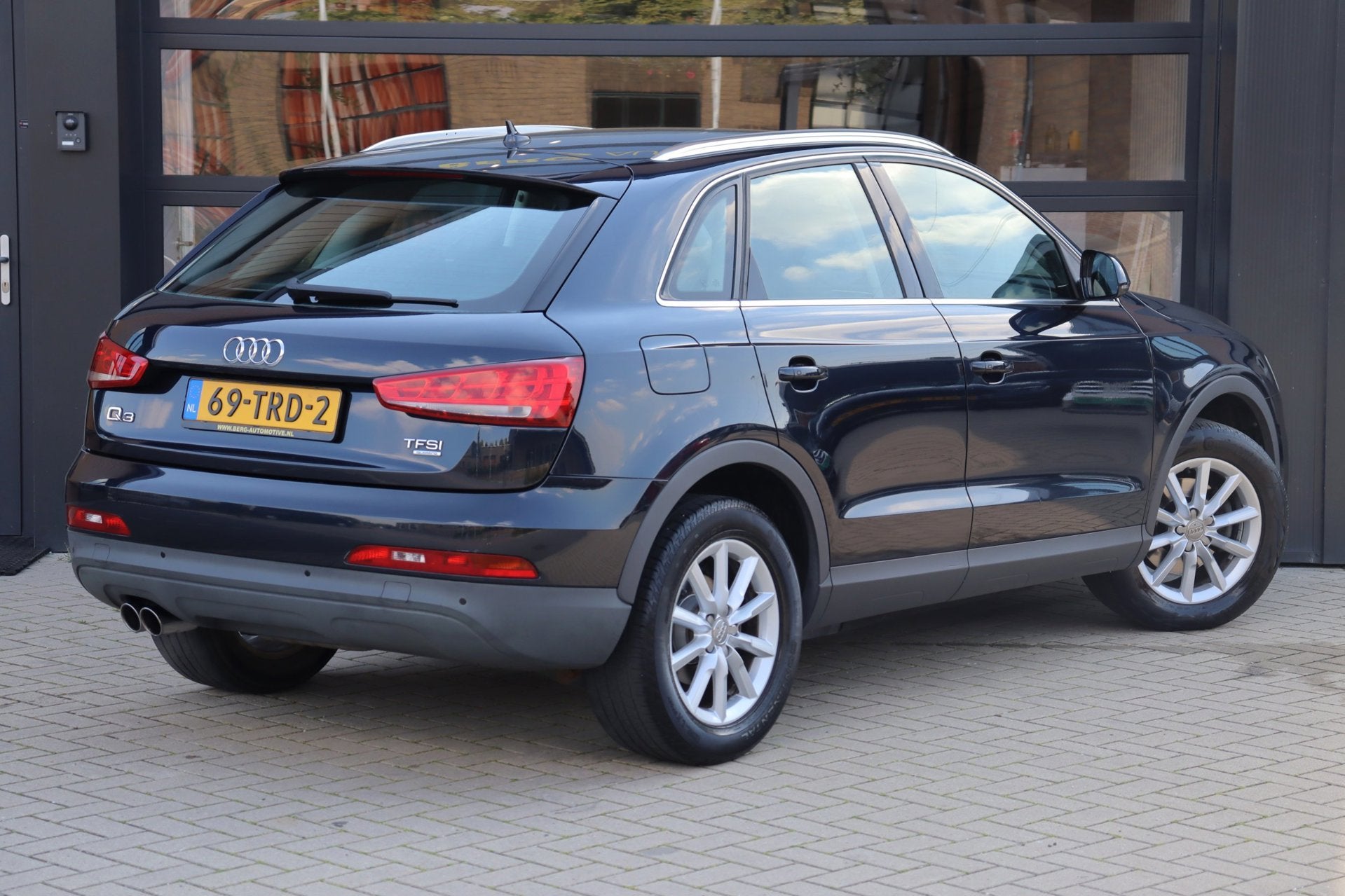 Audi Q3 2.0 TFSI quattro Pro Line | NAP | Clima | Navi | Air, Euro 5, Gebruikt, 4 cilinders, Blauw