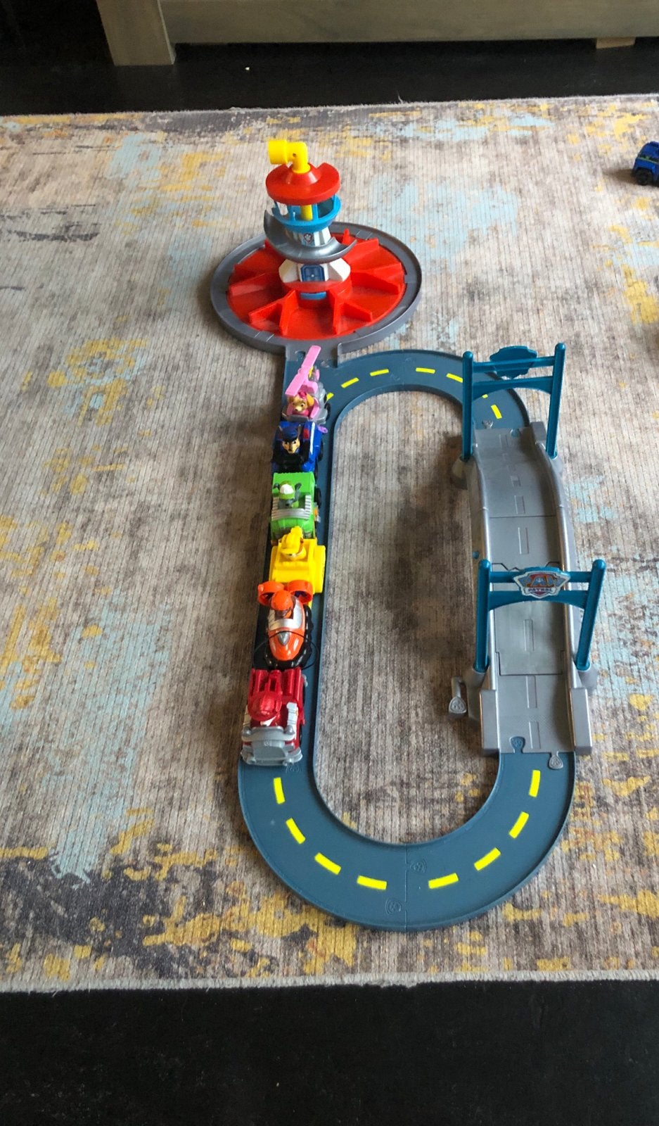 Paw Patrol uitkijktoren en racebaan met voertuigen, Ophalen, Gebruikt