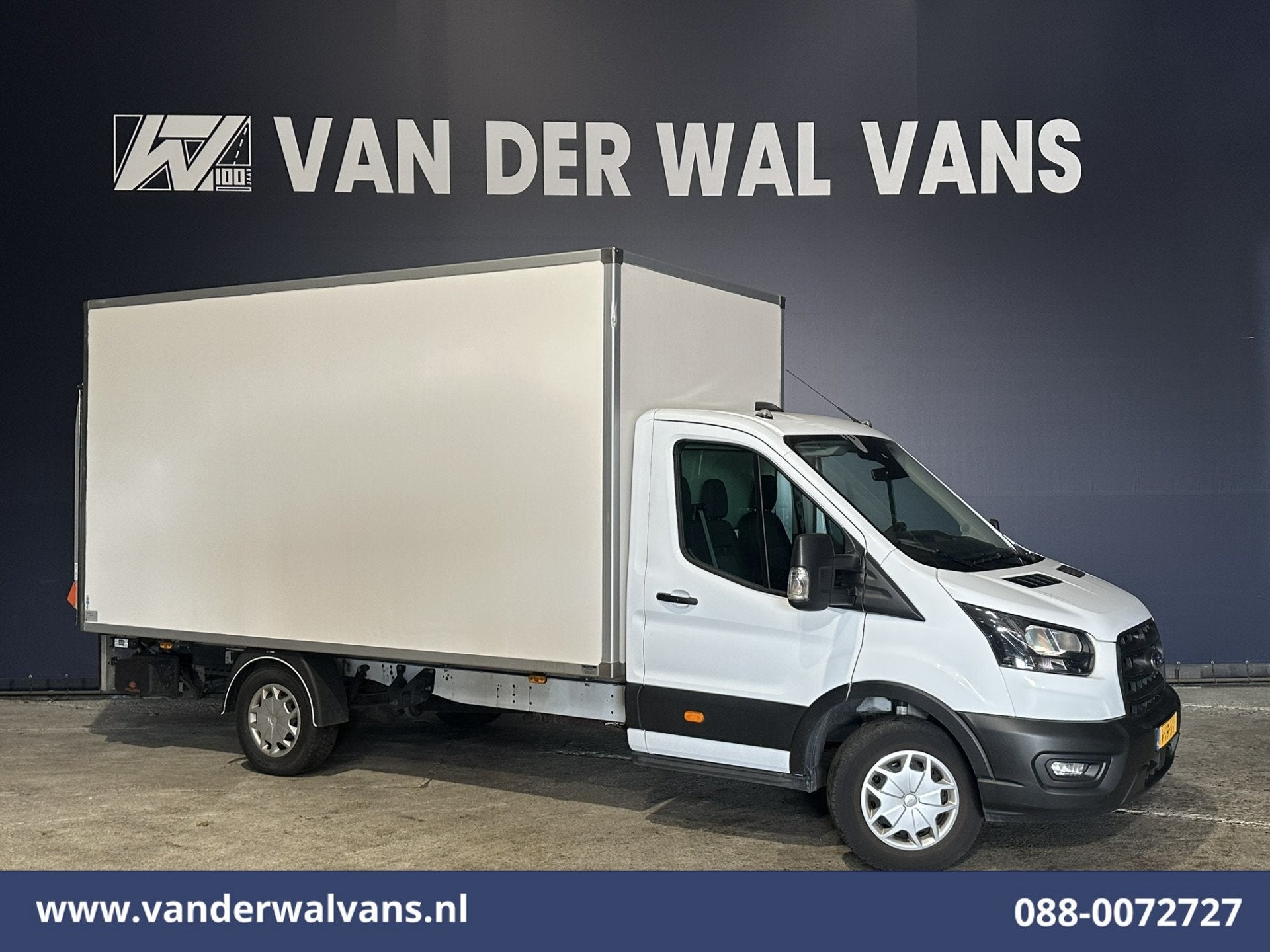 Ford Transit 2.0 TDCI 131pk Bakwagen Laadklep Euro6 Airco |, Dealer onderhouden, 4 cilinders, Wit, 11 km/l