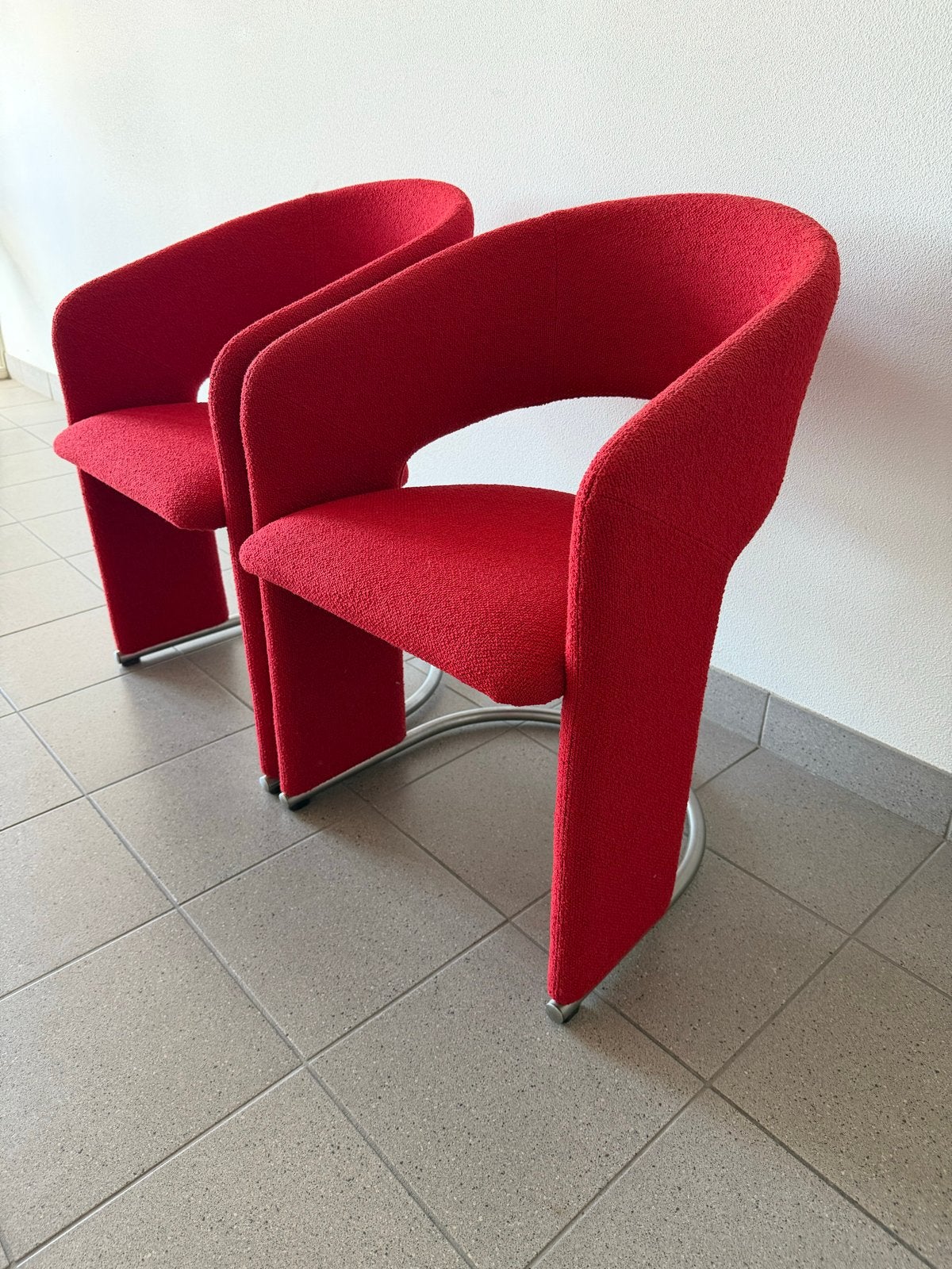 Set van 2 Vintage Dutch Design Stoelen - Luit van der Helm, Ophalen, Twee, Zo goed als nieuw, Dutch Design, Luit van der Helm, boucłé stof, warmrood.