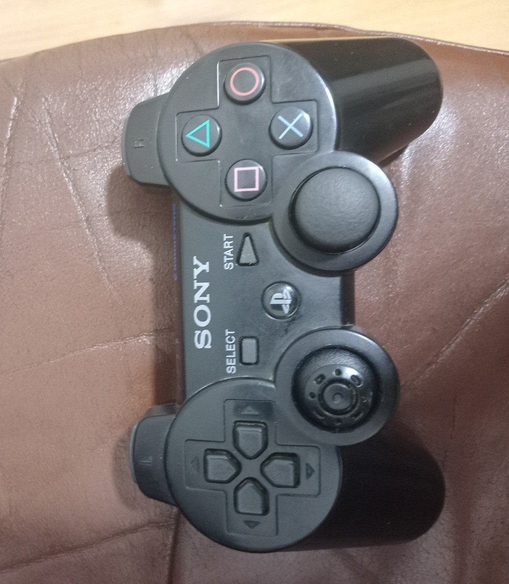 PS3 Dualshock Sixaxis Controller + Need for Speed Carbon ps3, Spelcomputers en Games, Ophalen of Verzenden
