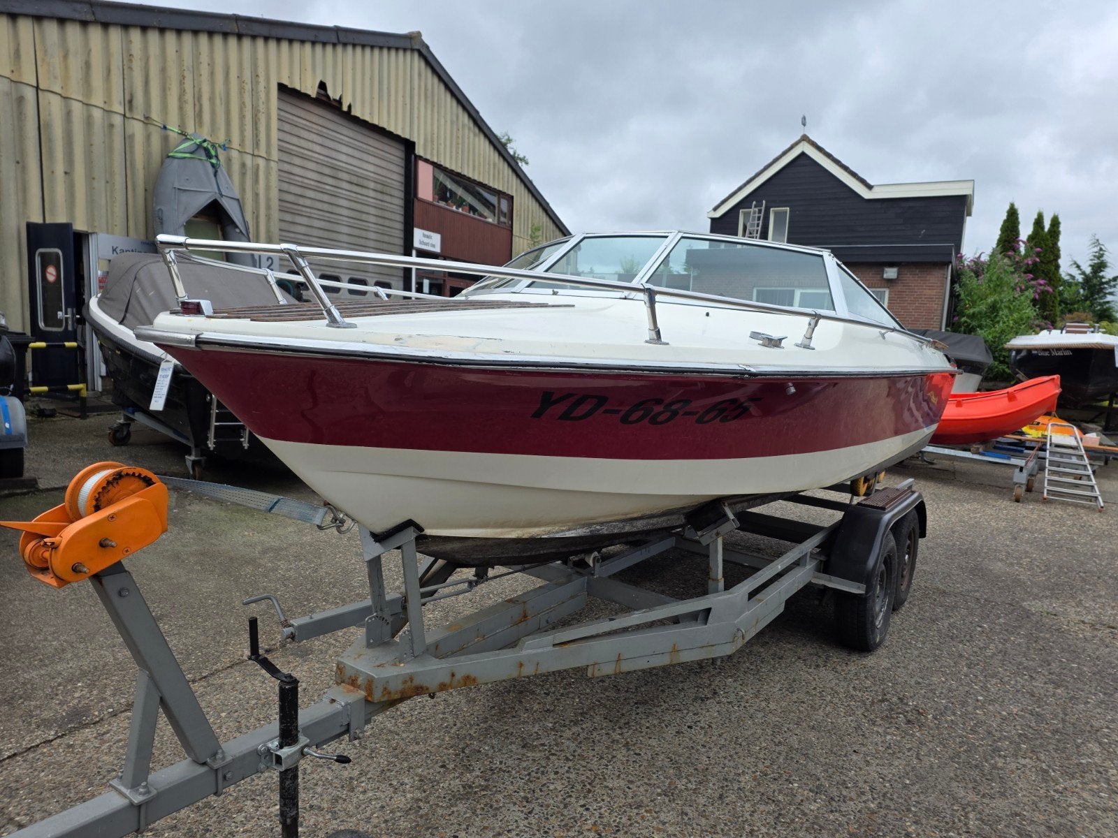 AMF Crestliner 15ft met 140pk Mercruiser Alpha One, Watersport en Boten, Ophalen, Binnenboordmotor, 1.80 meter, 5 m