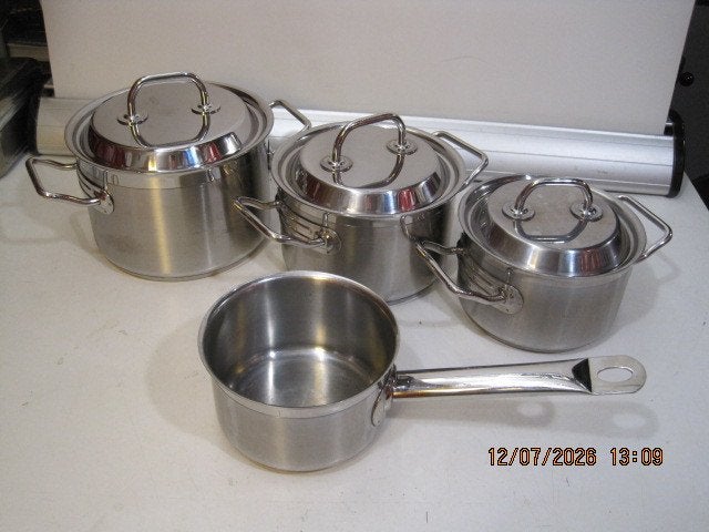 sigg pannenset diverse maten in 1 koop (397), Huis en Inrichting, Keuken | Potten en Pannen, Gebruikt, Pannenset, Ophalen of Verzenden