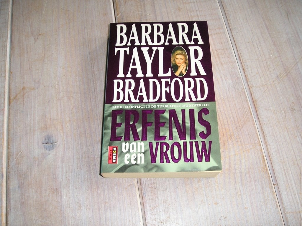 Barbara Taylor Bradford - Erfenis van een vrouw, Boeken, Ophalen of Verzenden, Gelezen, Barbara Taylor Bradford