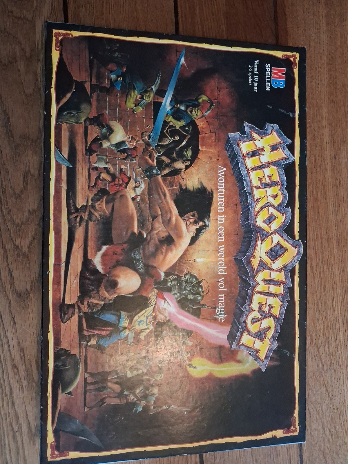Heroquest spel vintage bordspel mb incompleet, Ophalen of Verzenden, Gebruikt