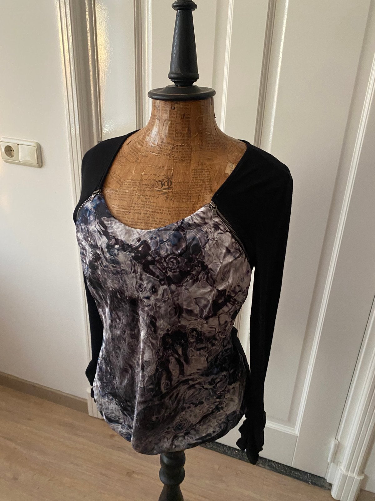 Shirt Eva Kayan maat 42, Ophalen of Verzenden