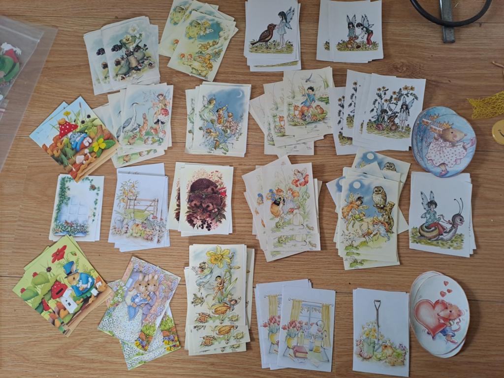 Kaarten maken papier plaatjes plakkers enz, Ophalen of Verzenden, Meerdere plaatjes