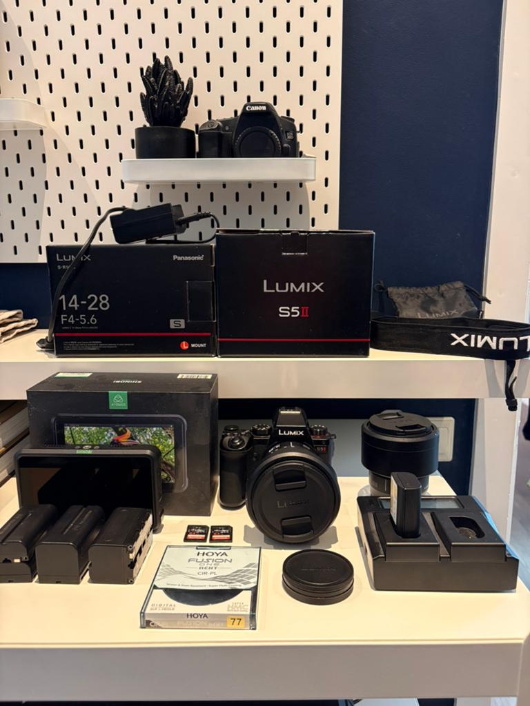 Panasonic Lumix S5 II - lumix 50 mm - lumix 14-28 mm, Ophalen of Verzenden, Zo goed als nieuw, Overige Merken, 8 keer of meer