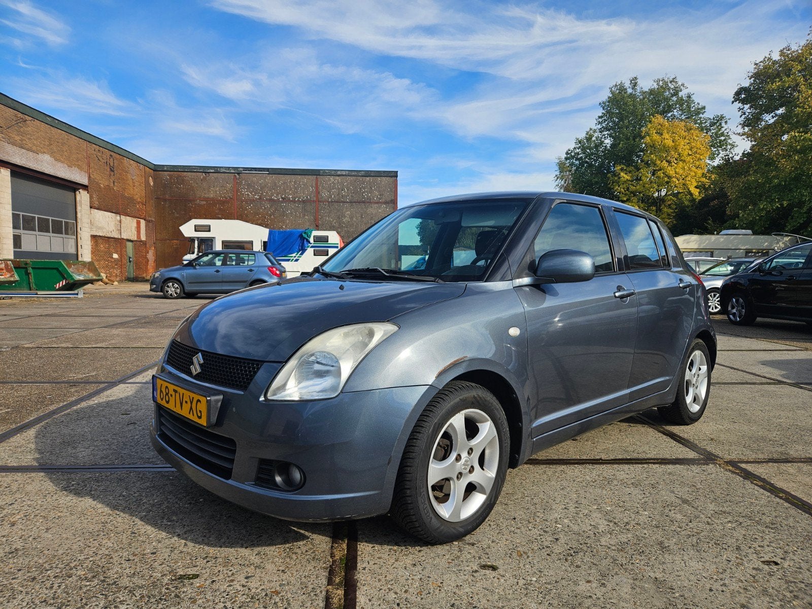 Suzuki Swift 1.3 5DRS 2007 Grijs, Voorwielaandrijving, Stof, 40 €/maand, Zwart