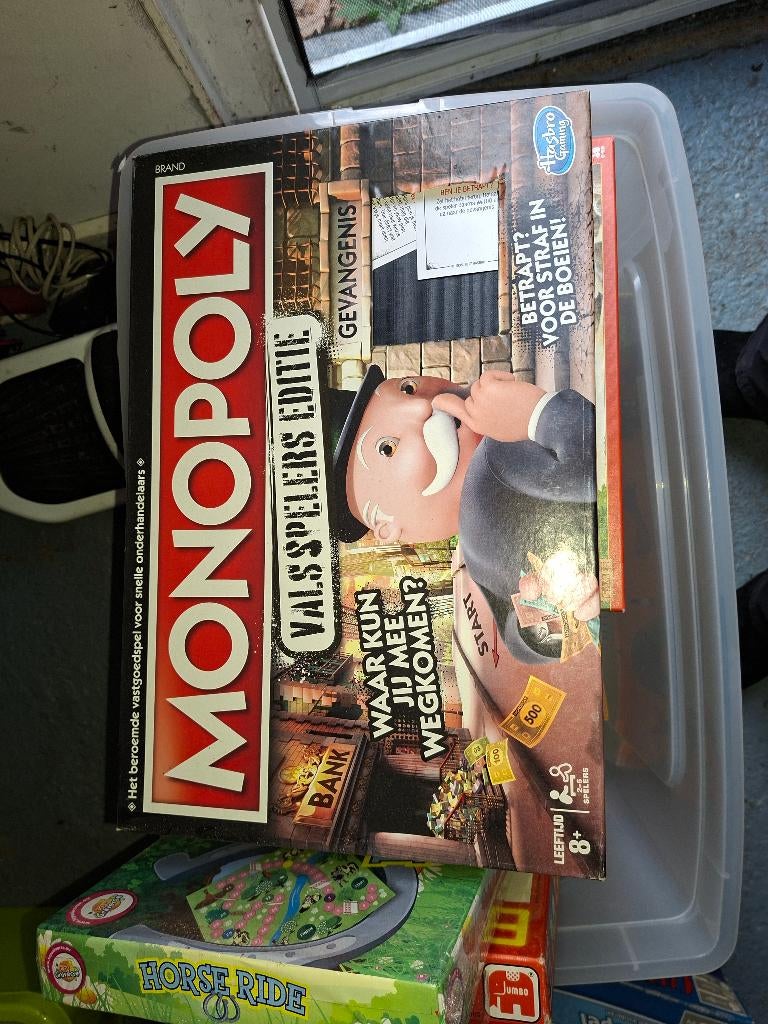 monopoly vals spelen editie, Ophalen