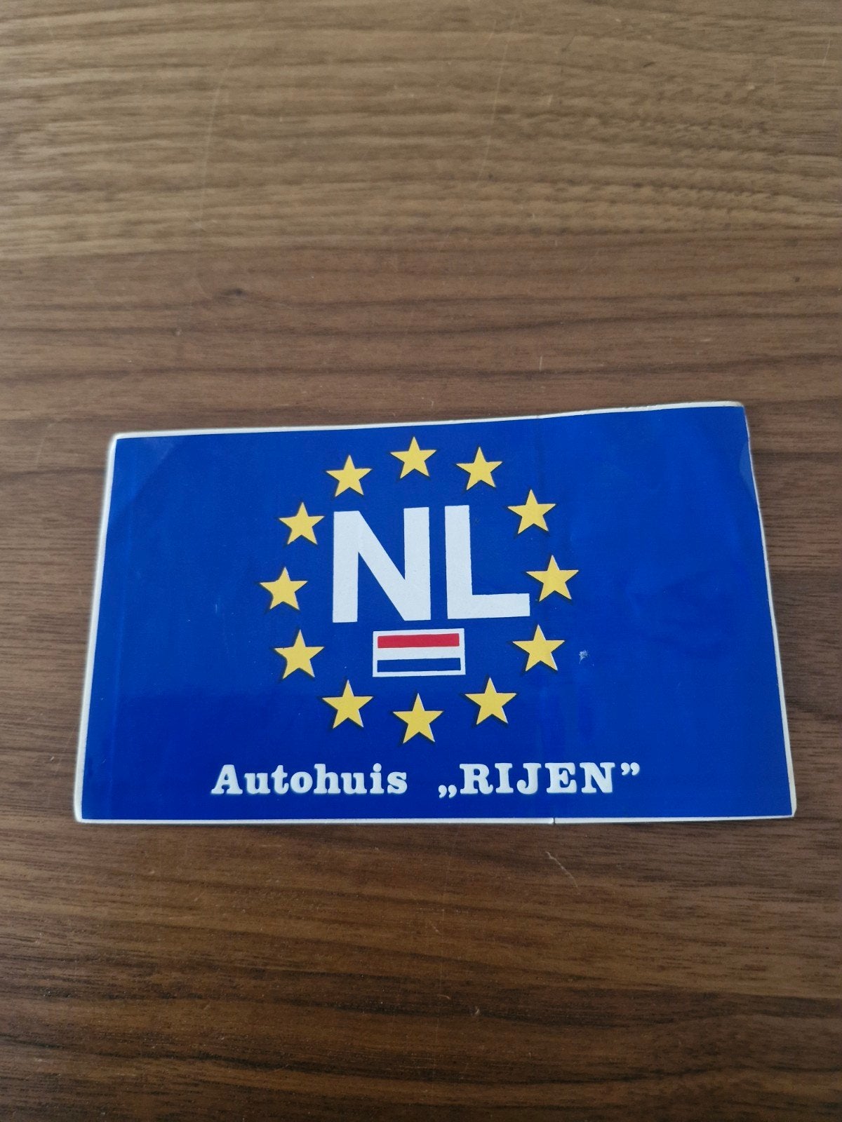 872 NL Autohuis "RIJEN" Sticker - 15 x 9 cm, Auto diversen, Ophalen of Verzenden