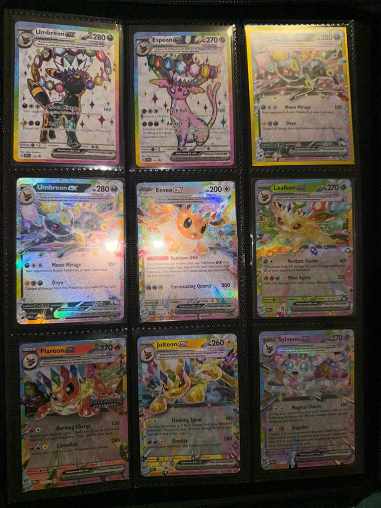Pokemonkaarten collectie inc map ZIE BESCHRIJVING!, Ophalen of Verzenden, Zo goed als nieuw, Meerdere kaarten