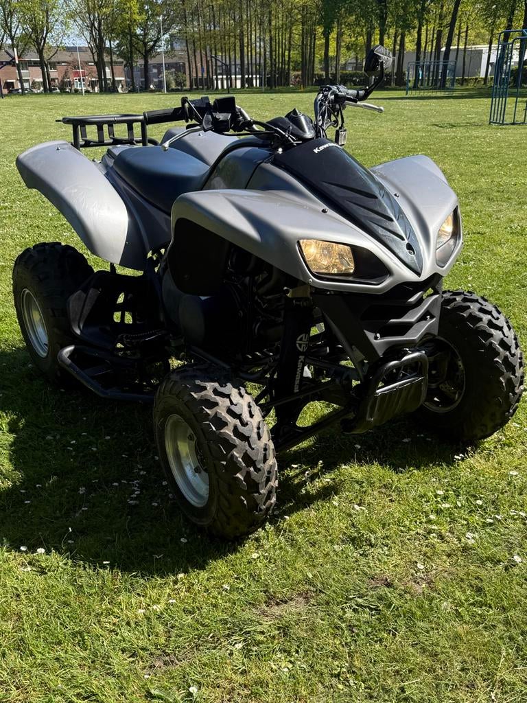 Kawasaki KFX 700, 700 cc, 2 cilinders, Sportuitlaat, Particulier