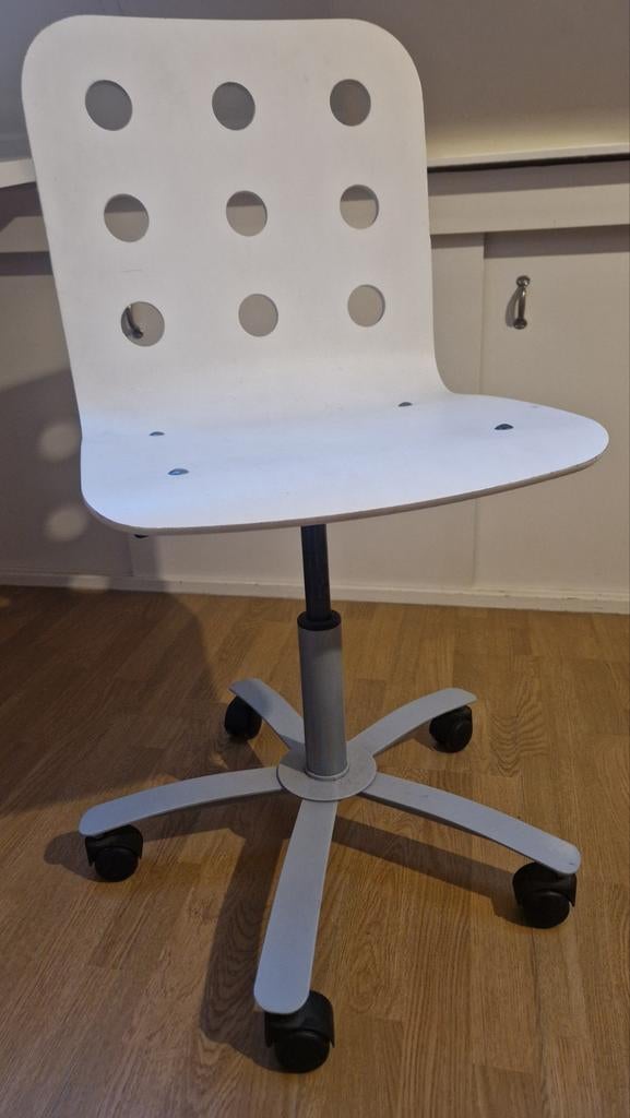 Witte Ikea bureaustoel met wielen, Huis en Inrichting, Bureaustoelen, Ophalen, Gebruikt, Wit