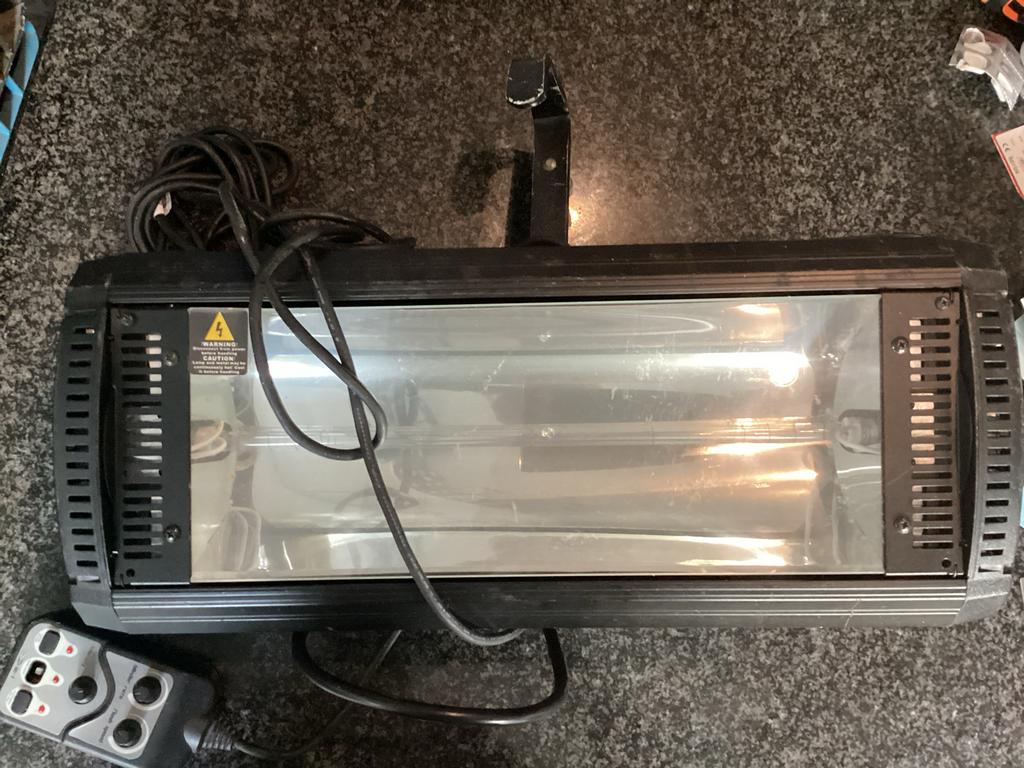 Showtec Thunder Strobe Lichteffect Stroboscoop, Ophalen of Verzenden, Zo goed als nieuw, Licht, Stroboscoopeffect