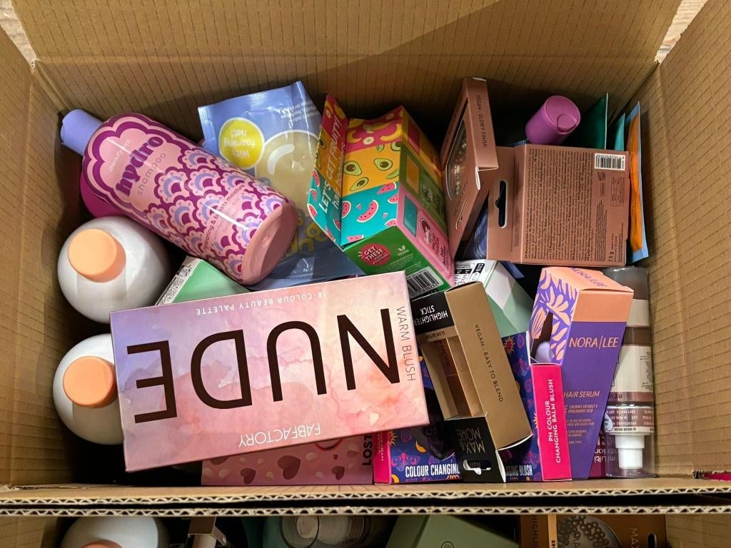 Partij mixdozen Cosmetica & Make-up 50 stuks, Ophalen, -, -, Nieuw