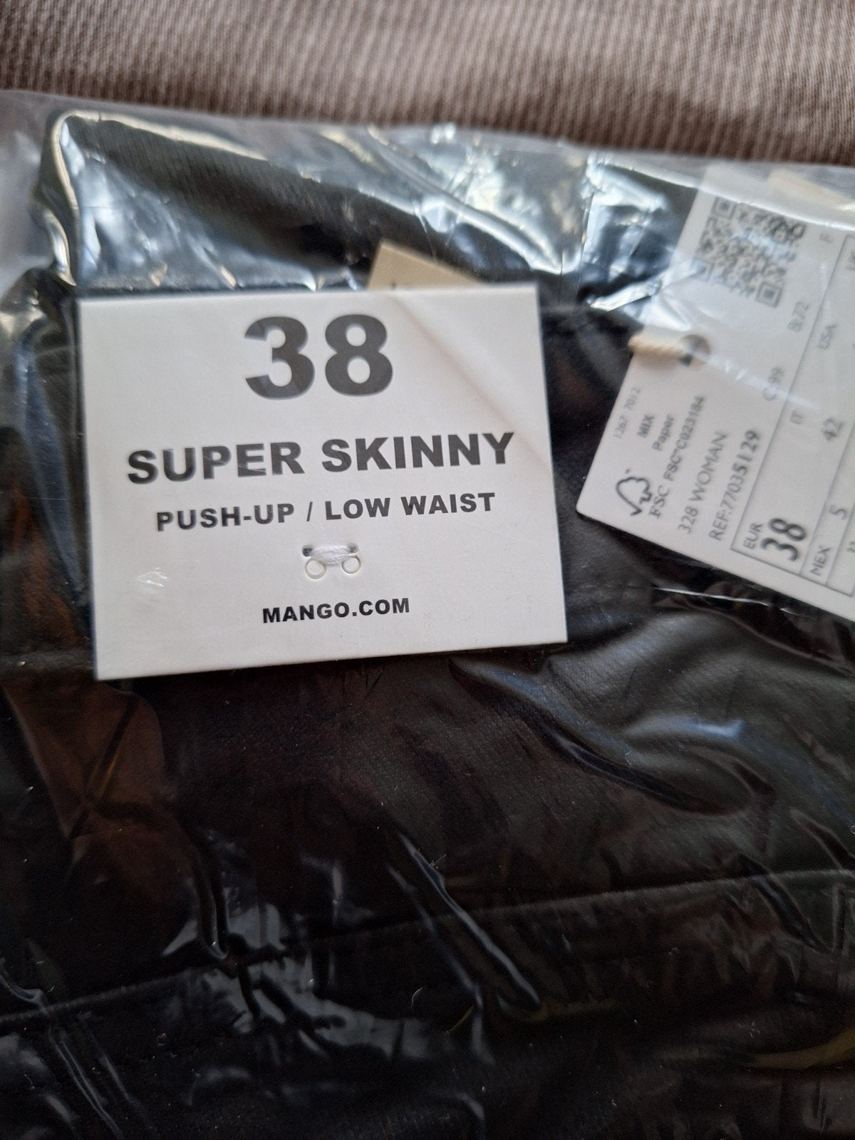 Nieuwe Mango Super Skinny Coated Jeans - Maat 38, Mango, Zwart, Nieuw, Ophalen of Verzenden