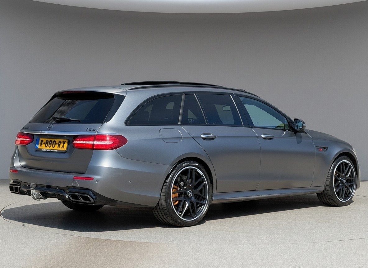 Mercedes-Benz E-klasse AMG 63 BRABUS 700 |Keramisch|kuipstoe, Automaat, Dealer onderhouden, 700 pk, Gebruikt