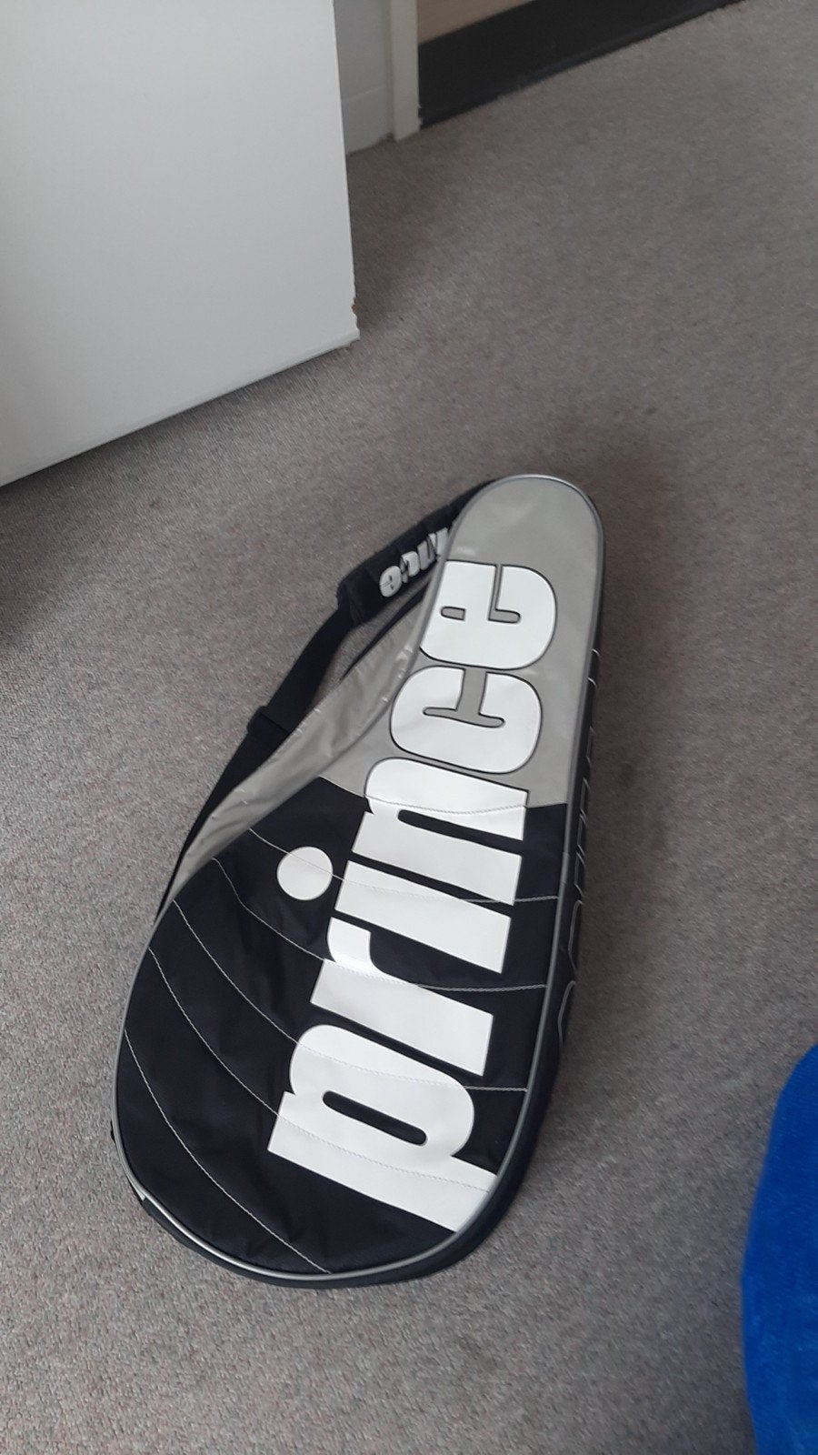 Prince tennisracket tas - zo goed als nieuw, Sport en Fitness, Ophalen, Zo goed als nieuw, Tas, Prince