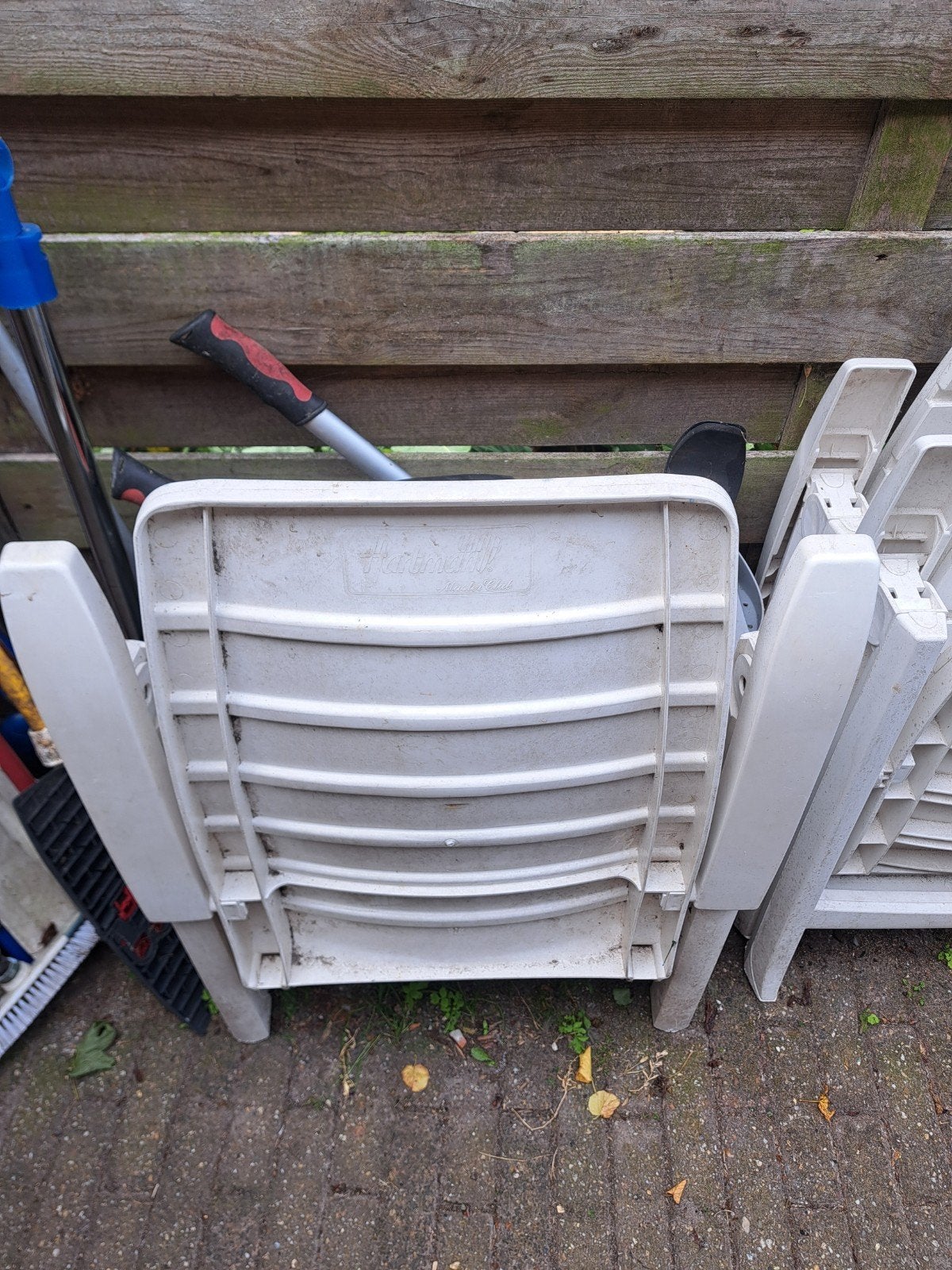 3 witte tuinstoelen, Tuin en Terras, Ligbedden, Ophalen, Gebruikt, Kunststof