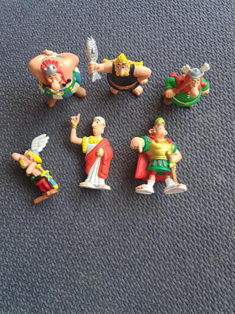 6 x beeldjes asterisk en obelix beelden made in België, Ophalen of Verzenden, Gebruikt, Fantasy