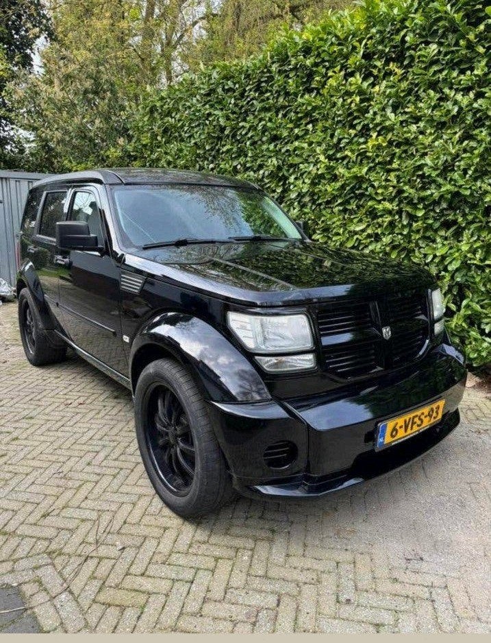 Dodge Nitro, Automaat, Zwart, Vierwielaandrijving, 177 pk