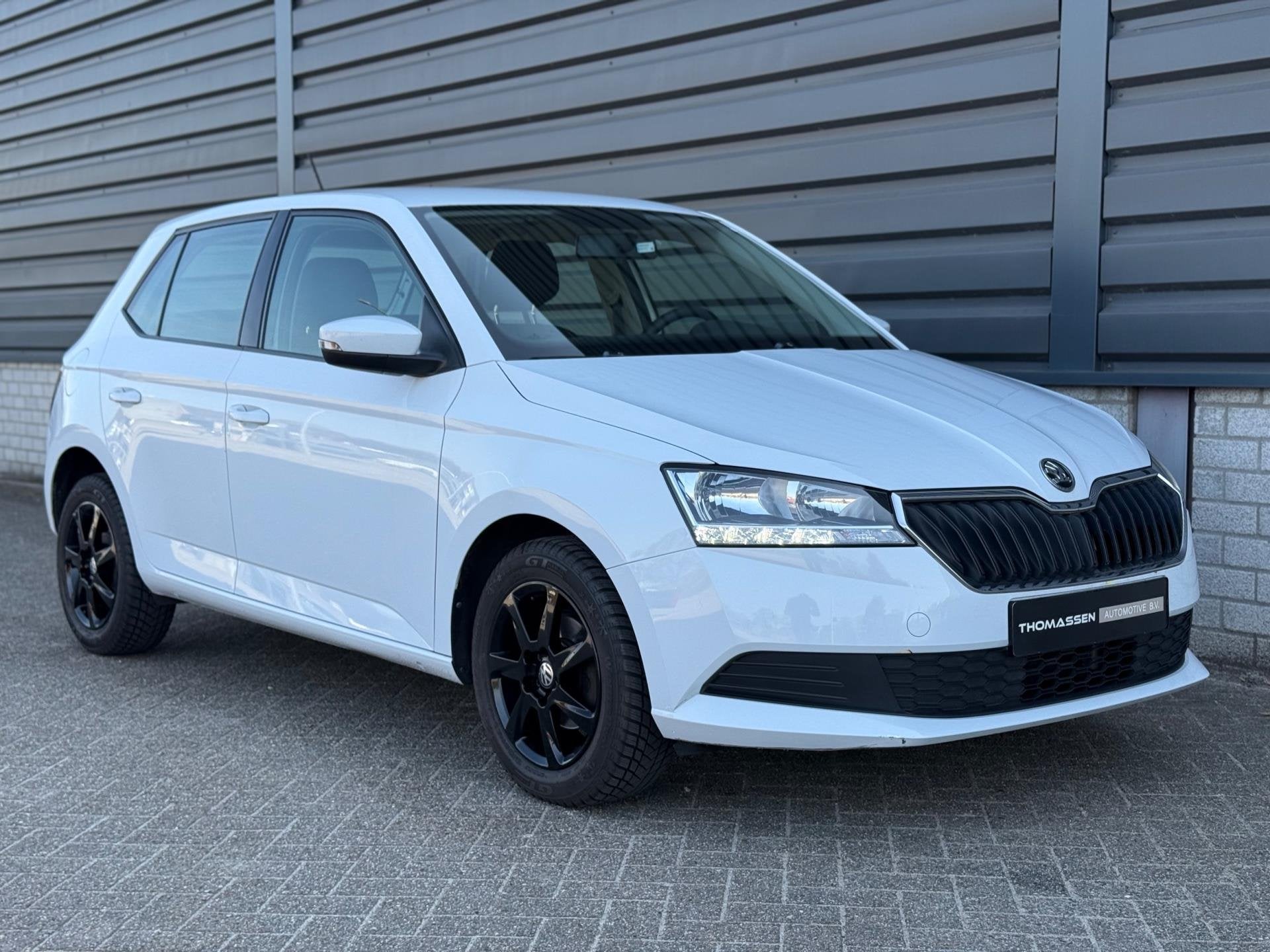 Skoda FABIA 1.0 MPI Active airco Led DAB apk ( BJ 2020 ), Stof, Gebruikt, 540 kg, 60 pk