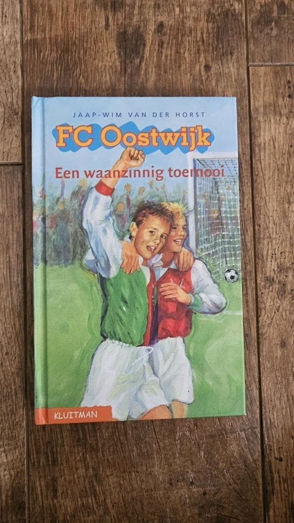 J.W. van der Horst - Een waanzinnig toernooi, Ophalen of Verzenden, Zo goed als nieuw, J.W. van der Horst, Fictie algemeen