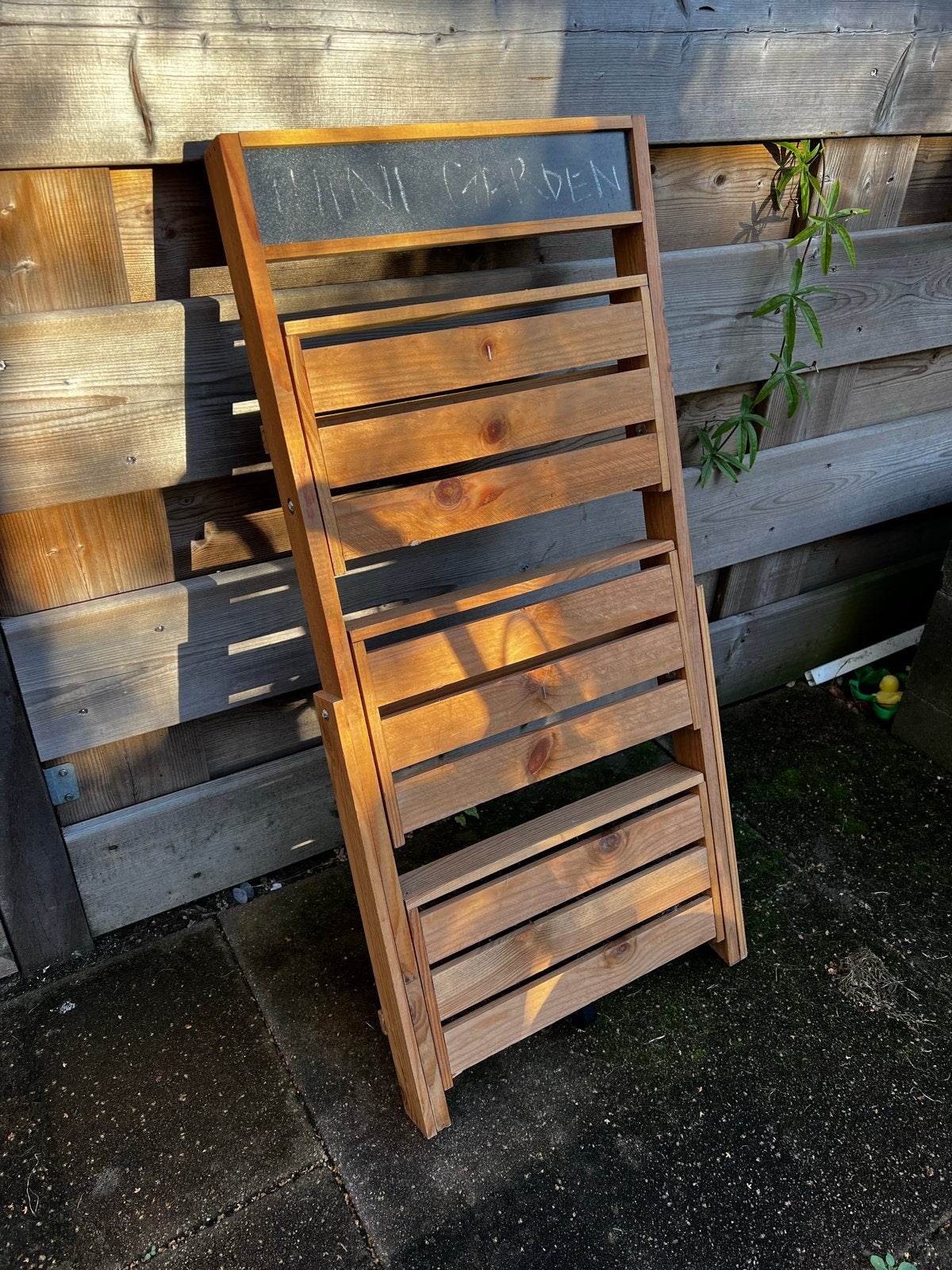 Houten plantenrek met krijtbord, Tuin en Terras, Ophalen, Gebruikt, Balkon, Minder dan 60 cm