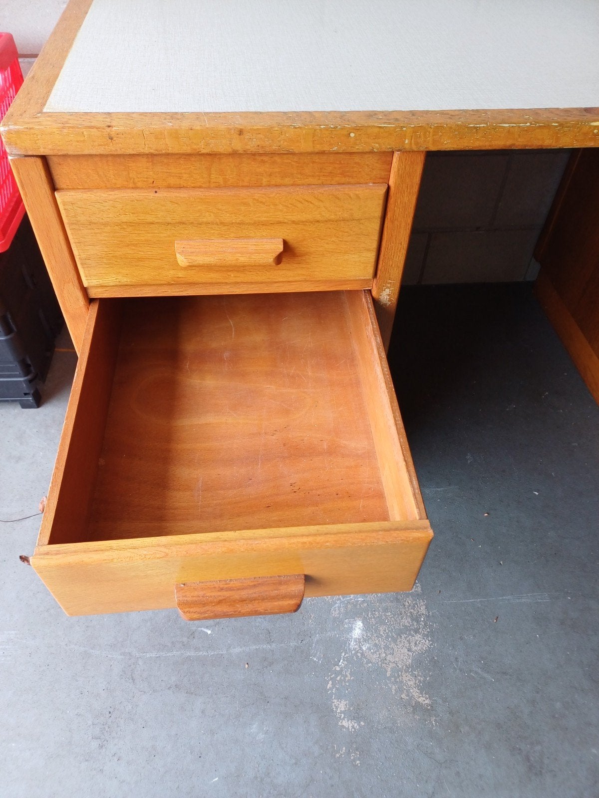 houten buro, Ophalen, Gebruikt