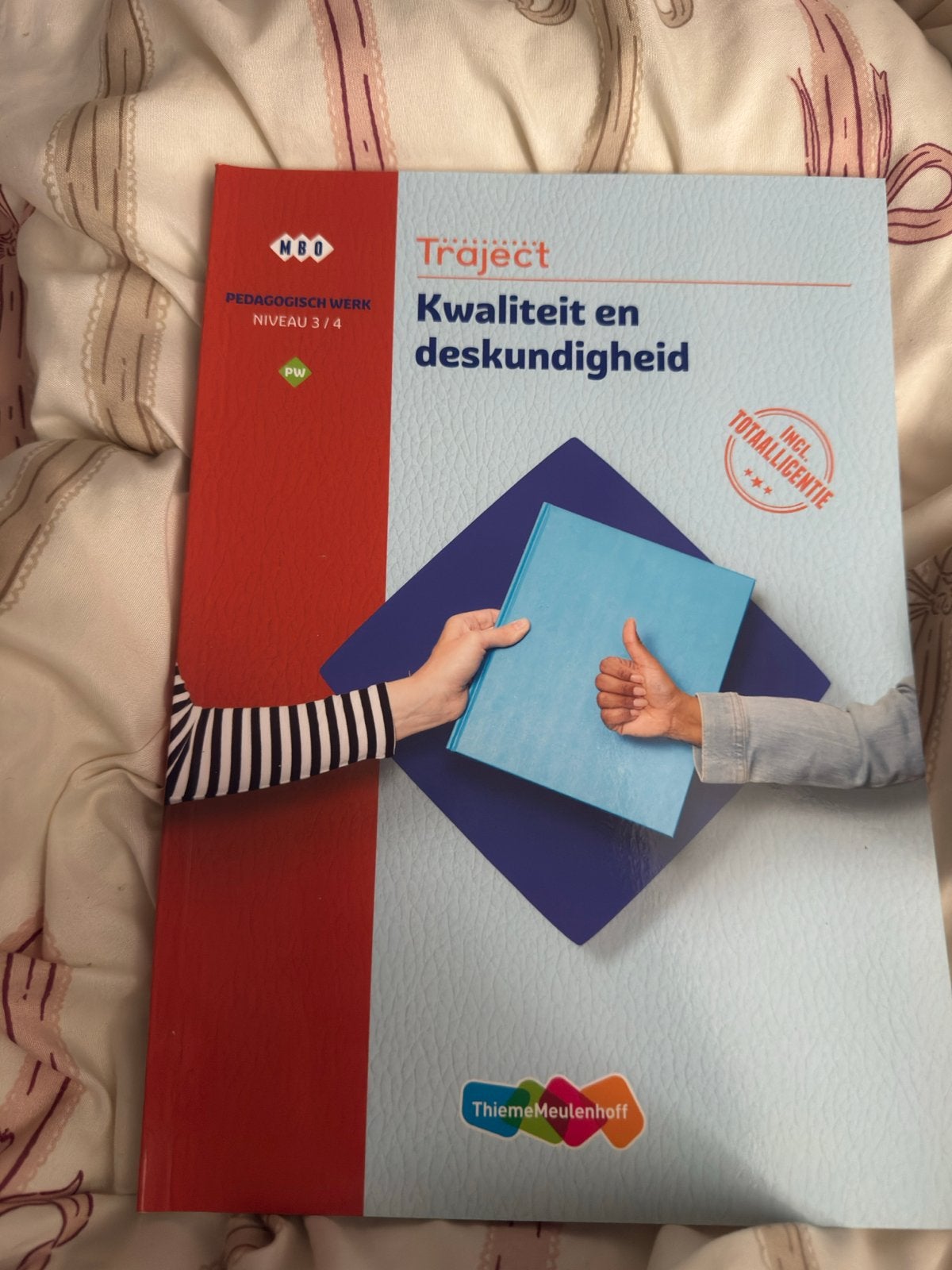 Traject Kwaliteit en deskundigheid MBO Pedagogisch Werk, Ophalen of Verzenden, Zo goed als nieuw, MBO